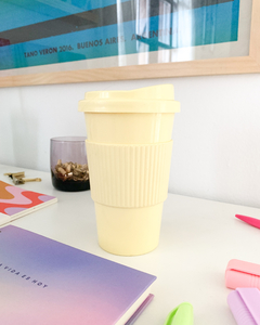 VASO TÉRMICO AMARILLO PASTEL - comprar online