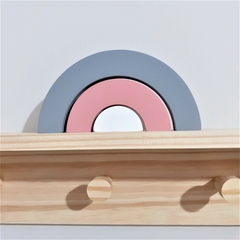 Arco-íris de madeira pinus cinza e rosa - comprar online
