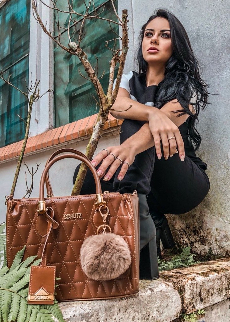 givenchy triangle bolsa