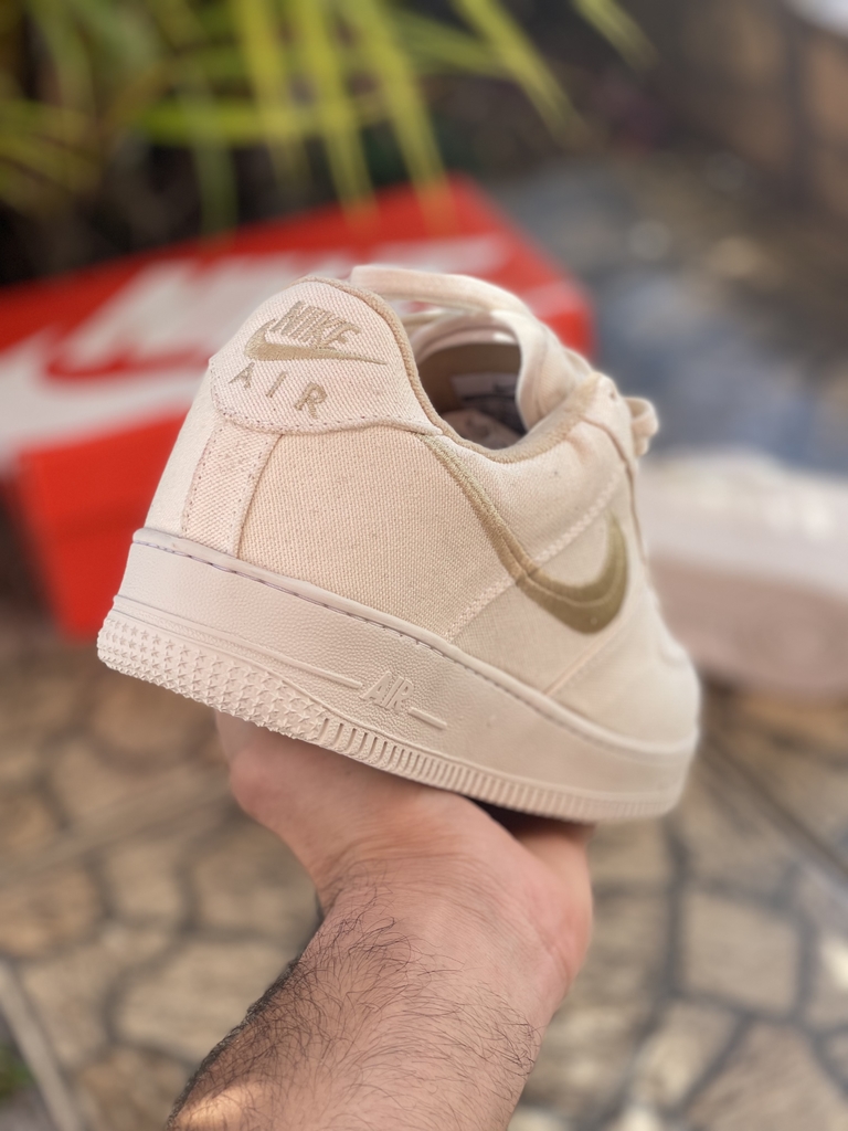 Tênis Nike Air Force 1 Camurça Cores - FehMultimarcas