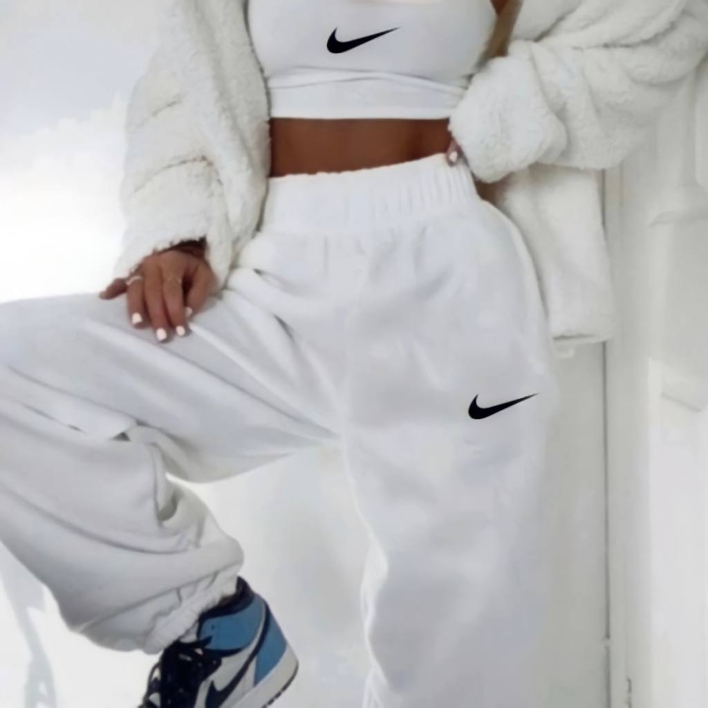 Calça Moletom Nike Feminina Tunblr Gringa