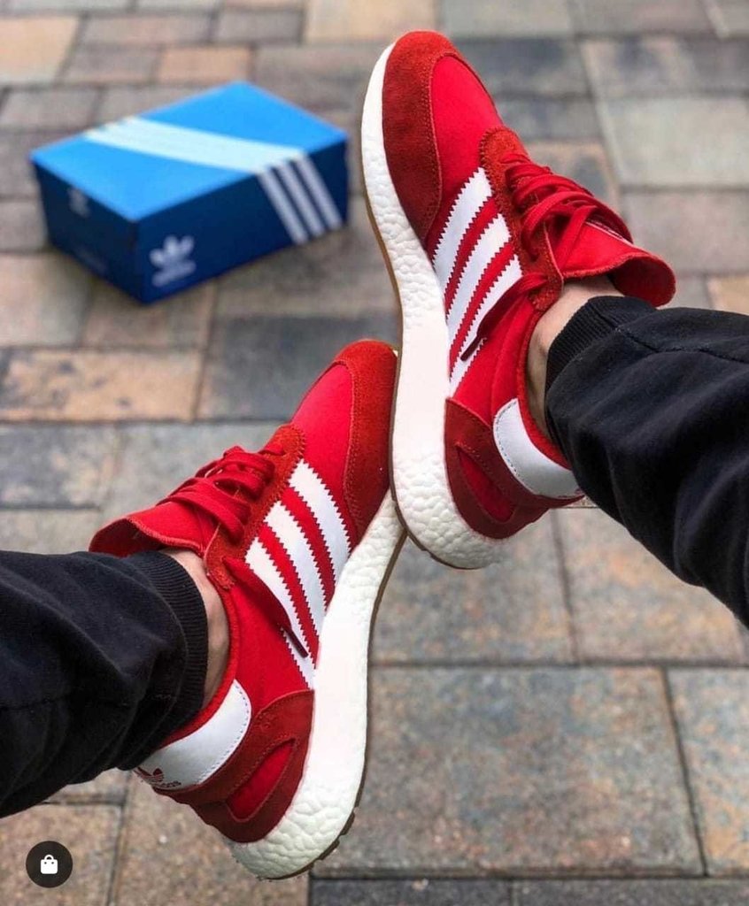 tenis adidas feminino de academia