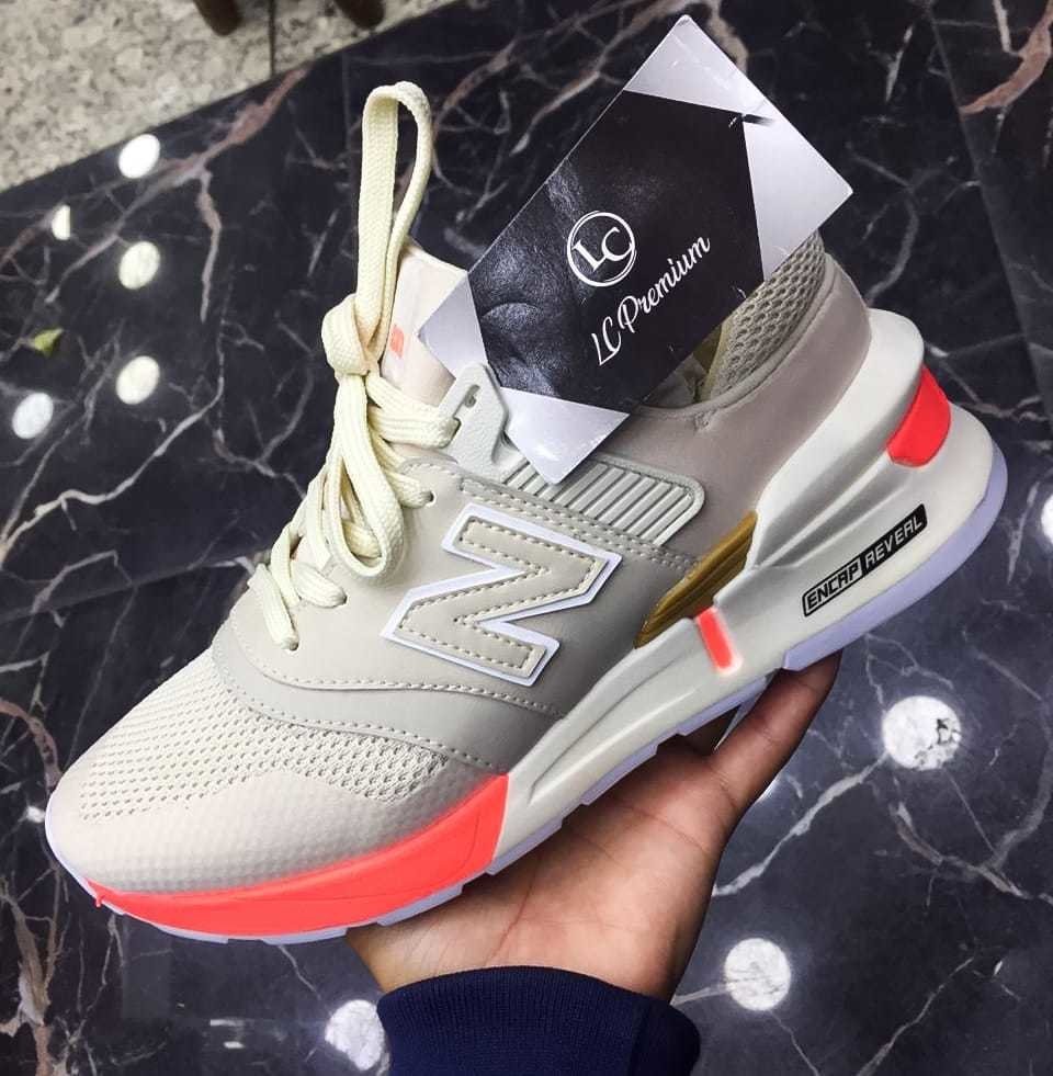 new balance 997 bege