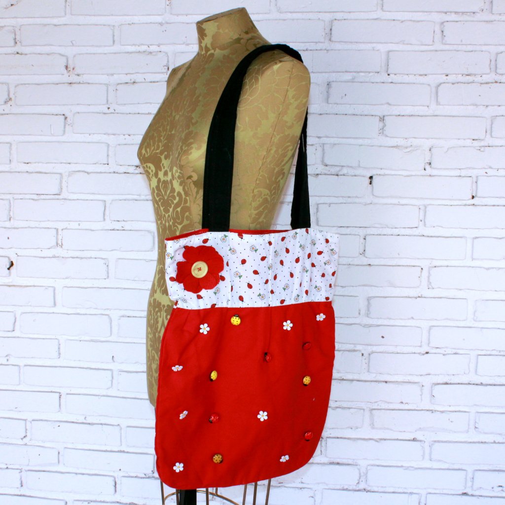 over the shoulder peg bolsa pattern