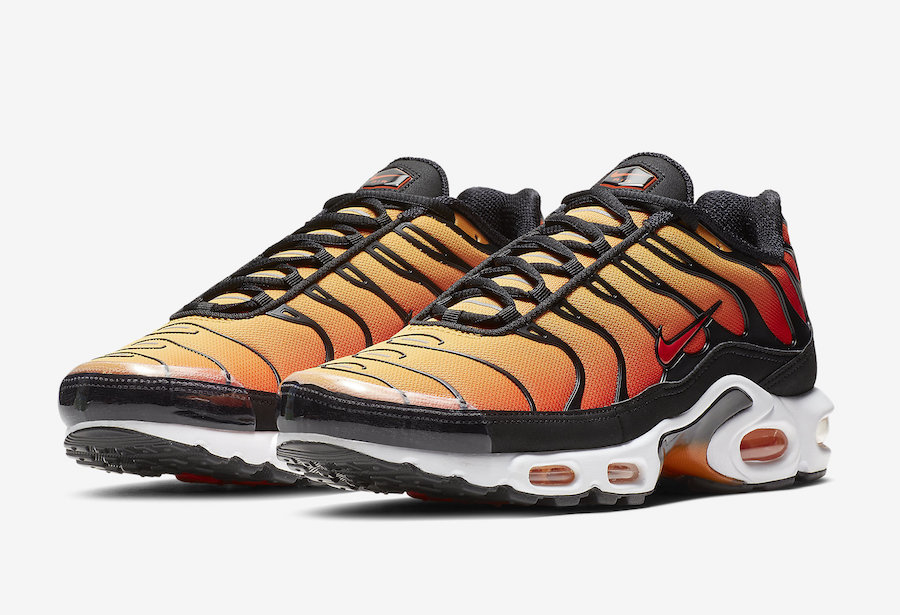 nike air max plus pimento