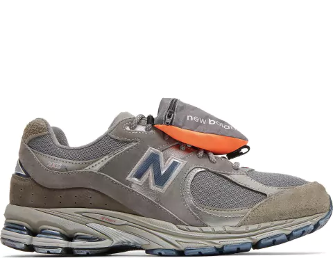 new balance 2002r with pouch