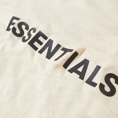 Camiseta FOG Fear Of God Essentials / bege na internet