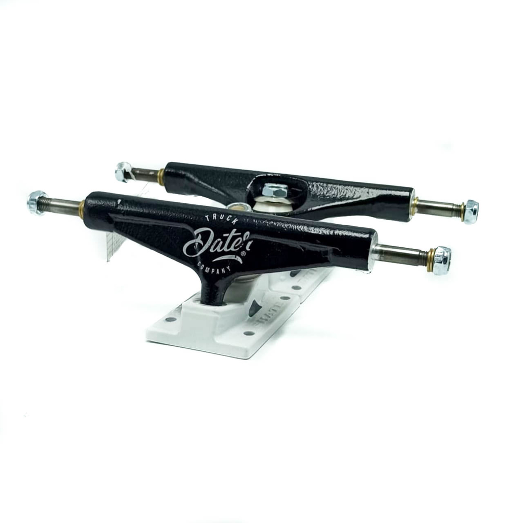 Trucks Para Skate Dater Full Color Ltd 149mm Negro/Blanco