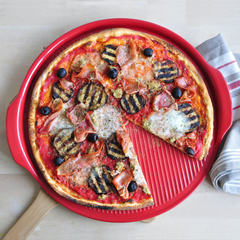 Pizzera estriada 35 cm Emile Henry® - comprar online
