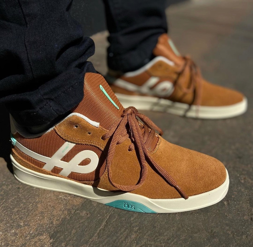 tenis adidas de cubo