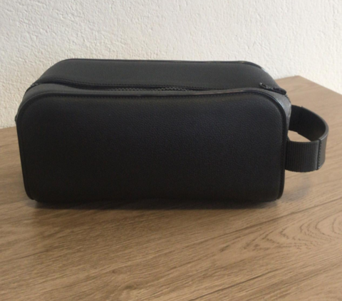 elemis toiletry bolsa