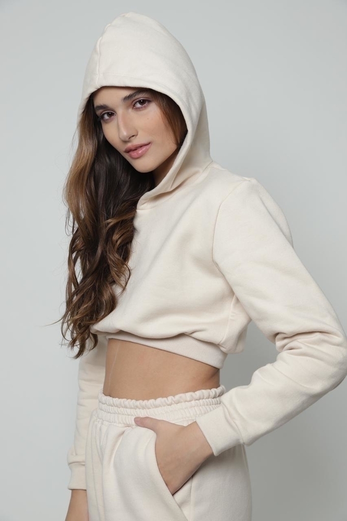 beige moletom com capuz cropped