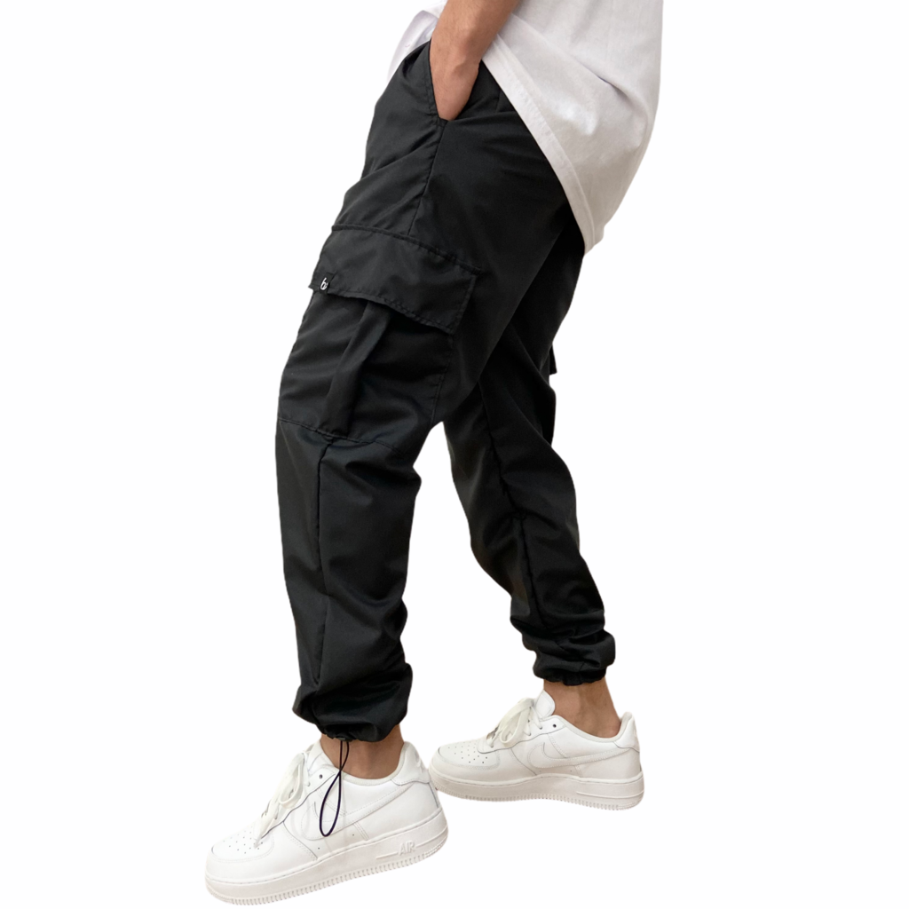 calça cargo preta nike