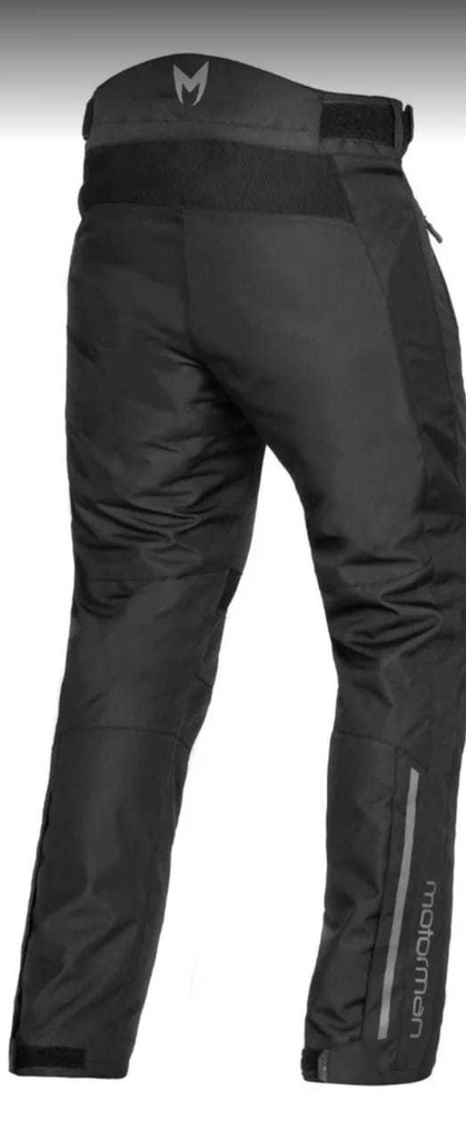Gear Review: Motorman llegó a Motoblog con su campera Expeditor y sus  pantalones Triton