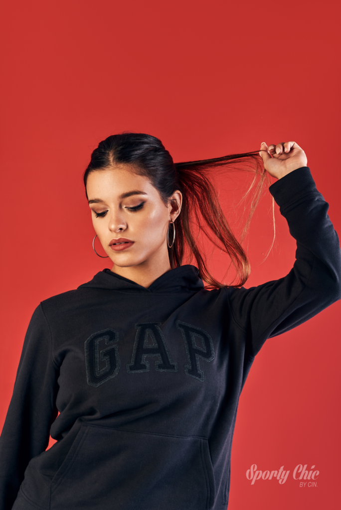 buzo gap mujer