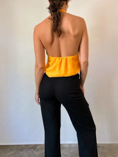 The Halter Top en internet