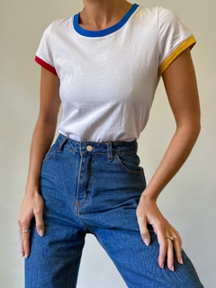 The Colorful White Cotton Tee - comprar online
