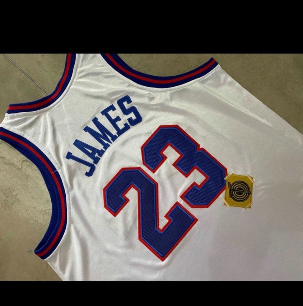 tune squad camisa nike
