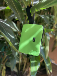 Imagen de NECESER VERANO VERDE FLUO