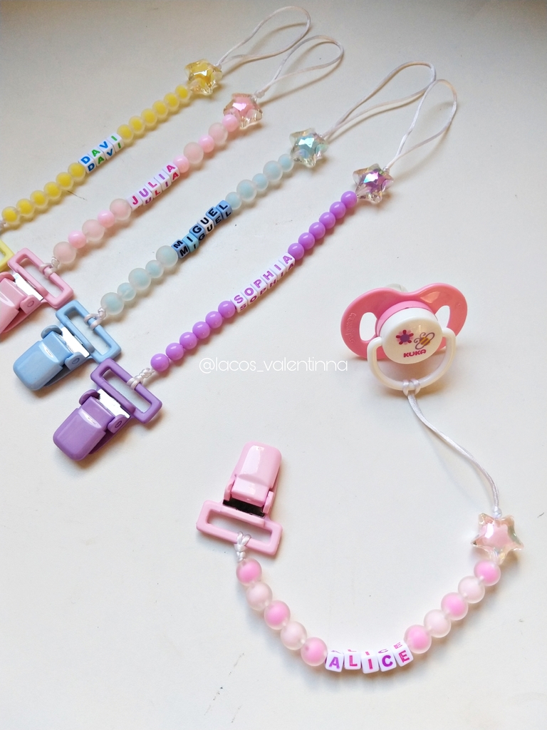 Prendedor de bico personalizado com nome Clearance