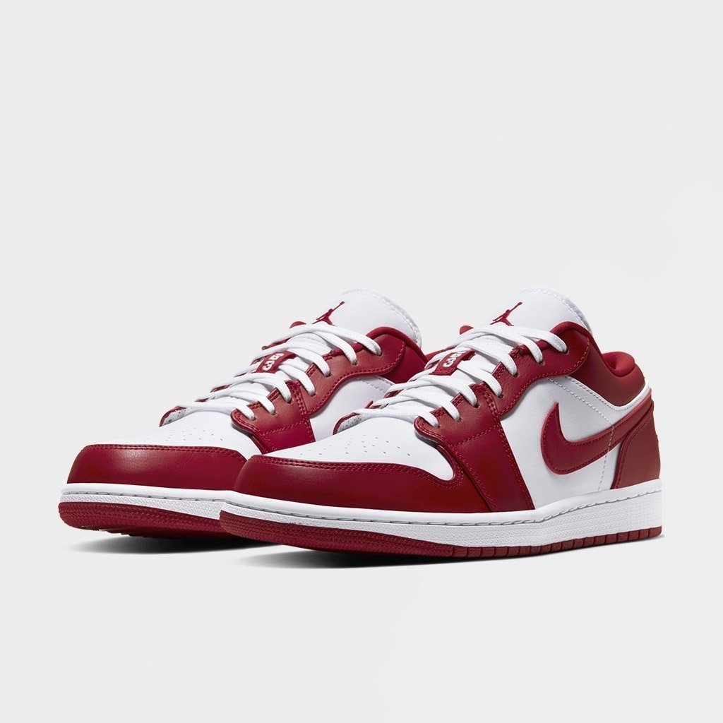 Comprar Nike Air Jordan 1 Low en OFERTA | Envío y cambios gratis