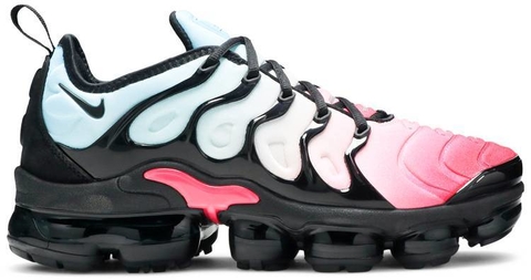 nike vapormax plus overbranding