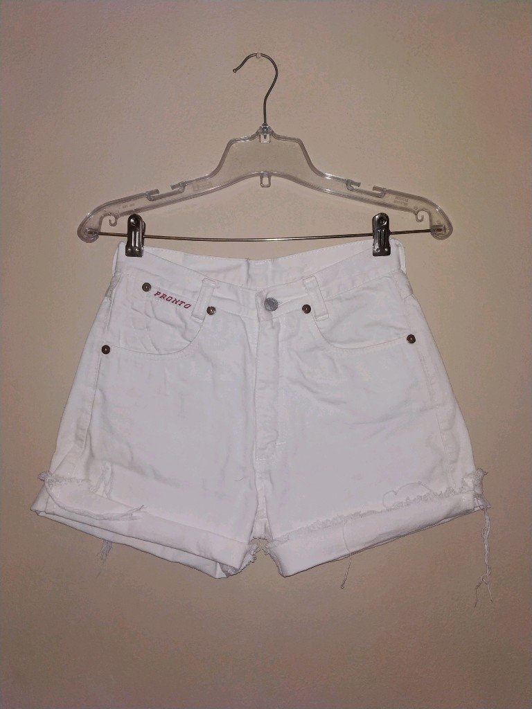 Short Mom blanco (pronto) - Comprar en Banksia vintage