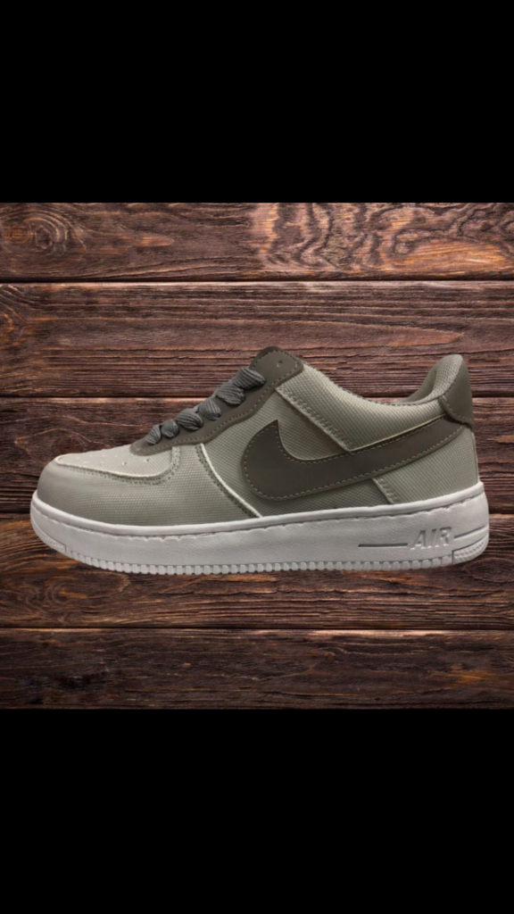 NIKE AIR FORCE DE TELA VERDE CLARO