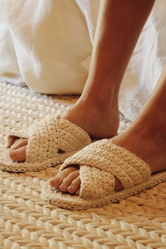Slippers Calm Cruzadas [Hueso] en internet