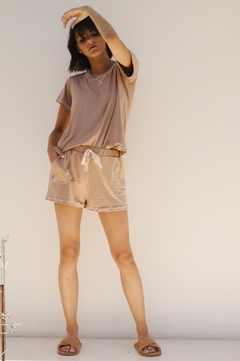Pijama Orquidea [Beige] - tienda online