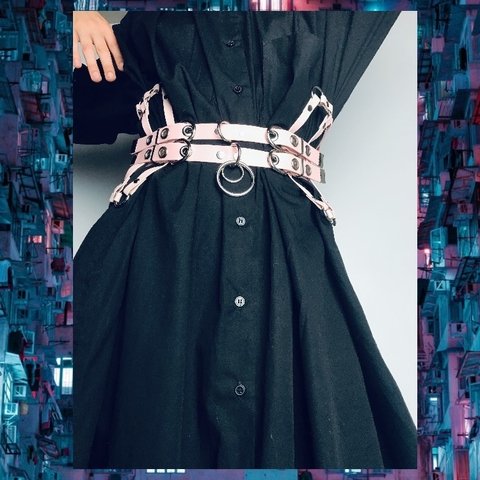 Arnés Corset ACT - rosa o negro - Ucronía