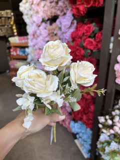 RAMO DE ROSAS x 6 ROSAS PA05B - tienda online