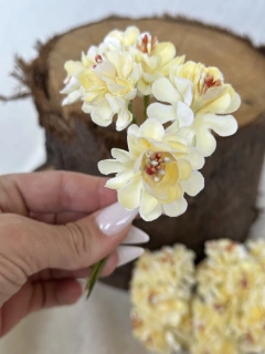 MAGNOLIAS DE TELA x 36u en internet