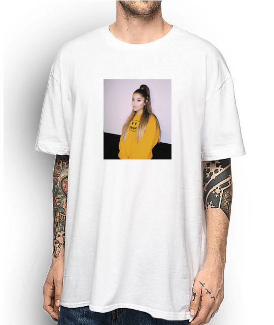 camiseta ariana grande