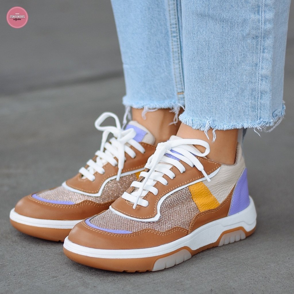 Las zapatillas de tendencia con las que estilistas, modelos y editoras  coinciden en los desfiles - Foto