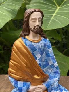 Jesus Meditando Gesso (19cm)(ATÉ 10 ÚTEIS DIAS PARA PRODUZIR) na internet