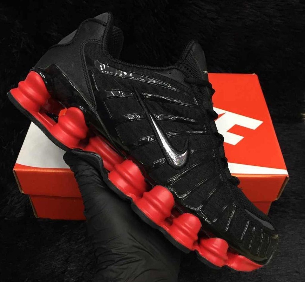 nike 12 molas preto com vermelho