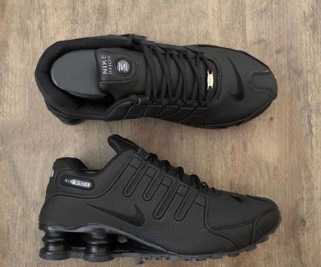 tenis nike air preto e verde