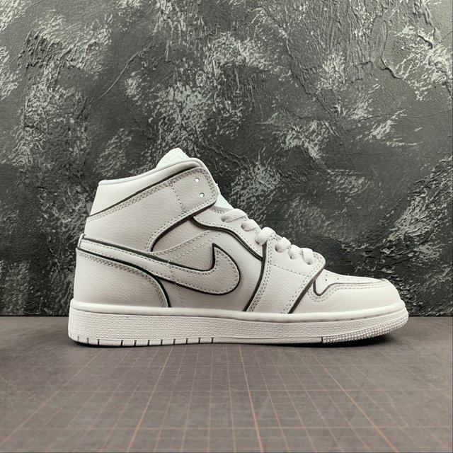 nike reflective jordan 1
