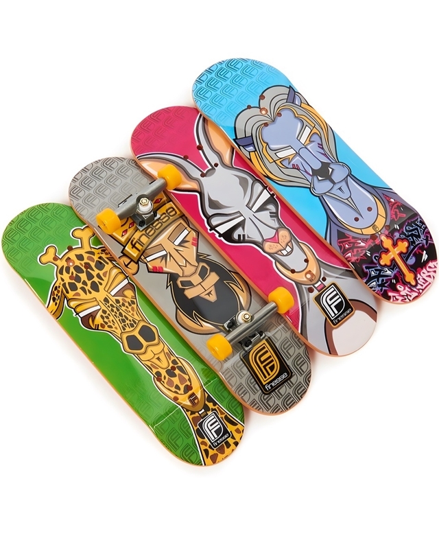 Skate Dedo Hot Wheels C/ Tênis + Pista Fingerboard Original