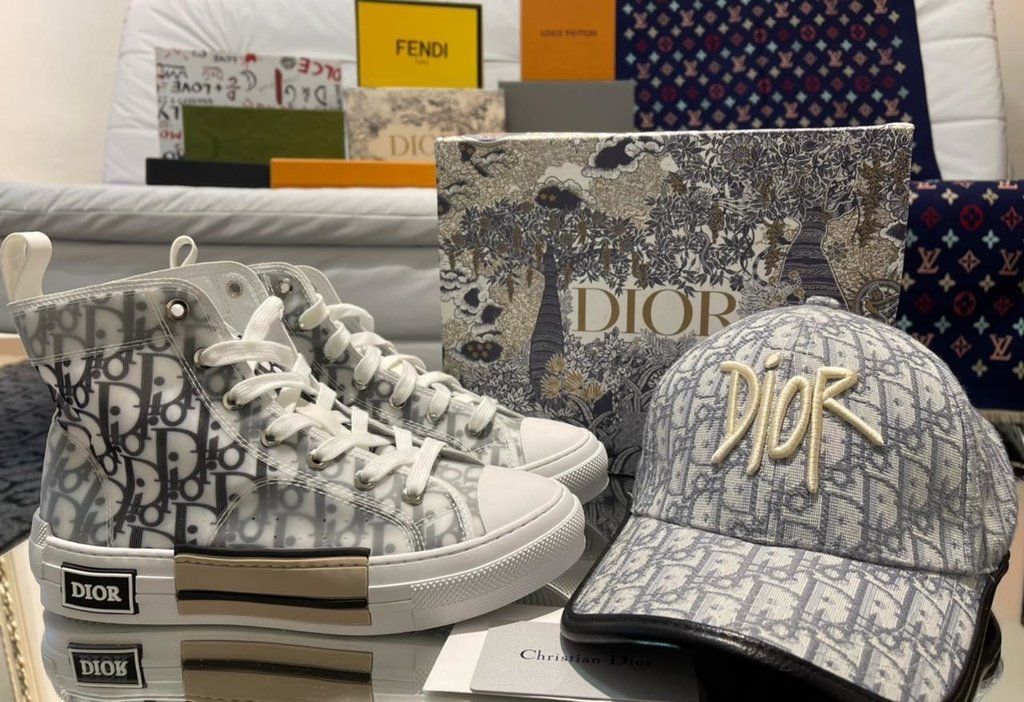 Sneaker de cano alto B23 Canvas Dior Oblique branco e preto | DIOR