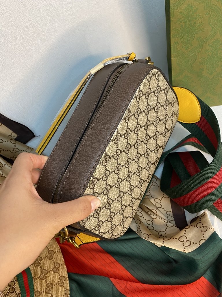 bolsa strap gucci
