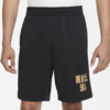 Shorts da marca Nike SB na cor preta com um contorno colorido na estampa do logo da marca na barra. Este produto é 100% feito com fibras de poliéster reciclado.
