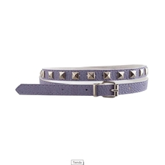Cinturón con tachas pirámide - comprar online
