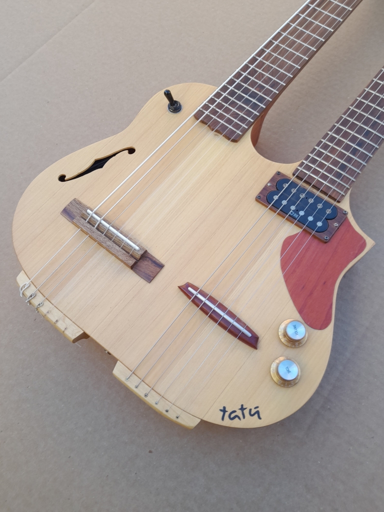 Uritorco (Guitarra DOBLE mastil) - tatú instrumentos