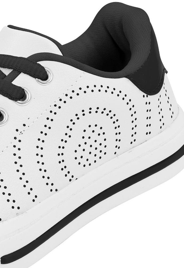 Tênis Blog Branco Pampili - Comprar em Vim Vi Venci