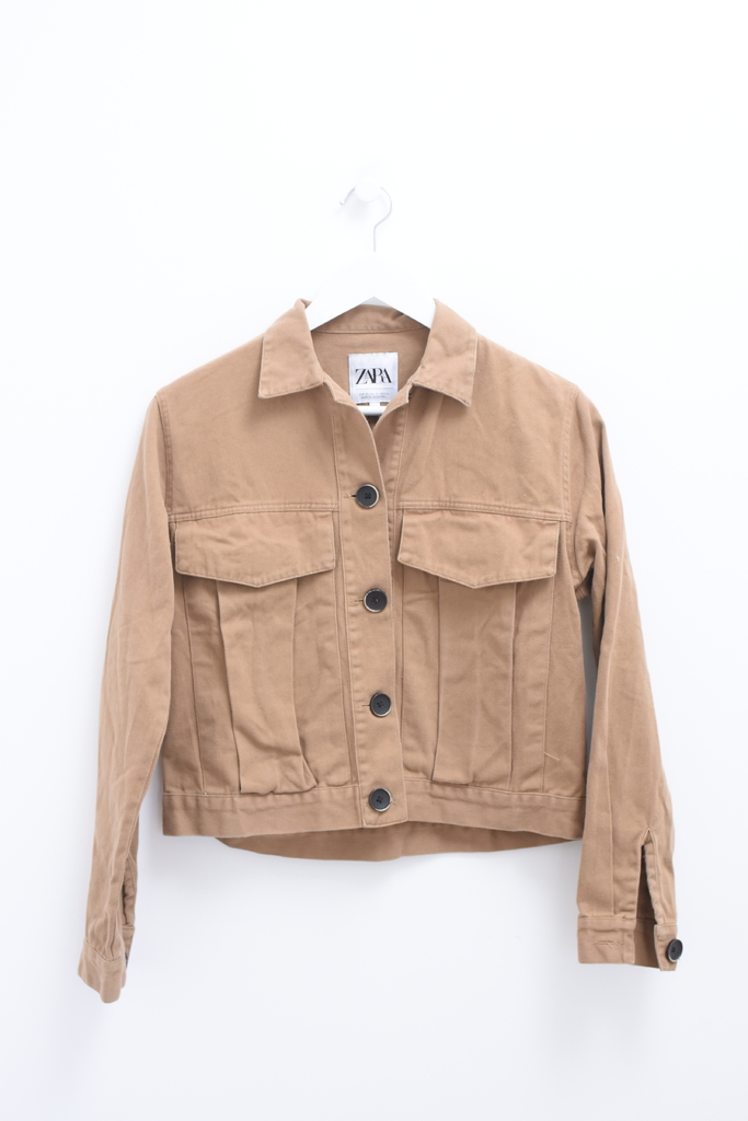Campera marrón Zara