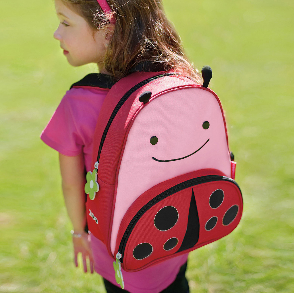 Skip Hop Mochila Clasica Vaquita de San Antonio