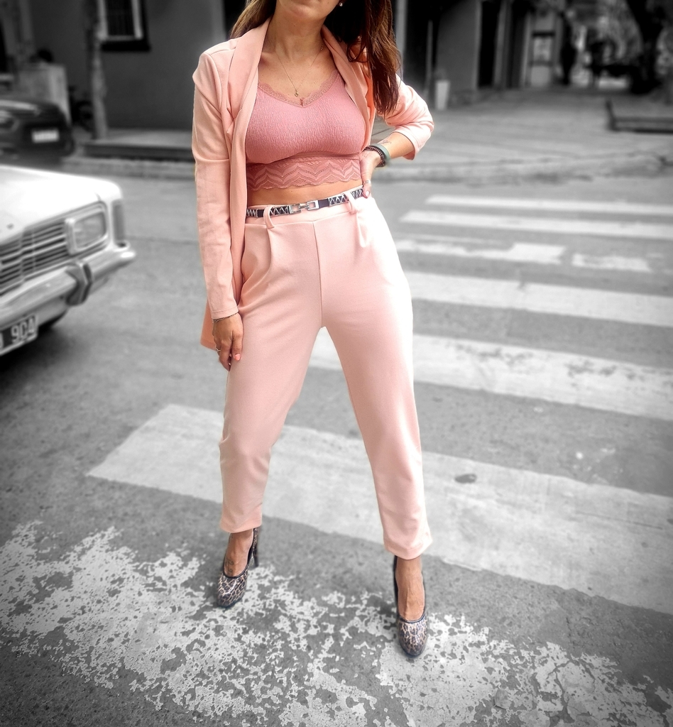 PANTALÓN SASTRERO MANHATTAN MANTECOL – Kowloon Outfit