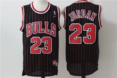 Camisa Chicago Bulls Retrô - Pippen 33, Rodman 91, Jordan 23 na internet